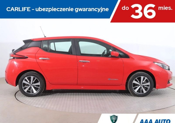 Nissan Leaf cena 66000 przebieg: 40038, rok produkcji 2018 z Golina małe 379